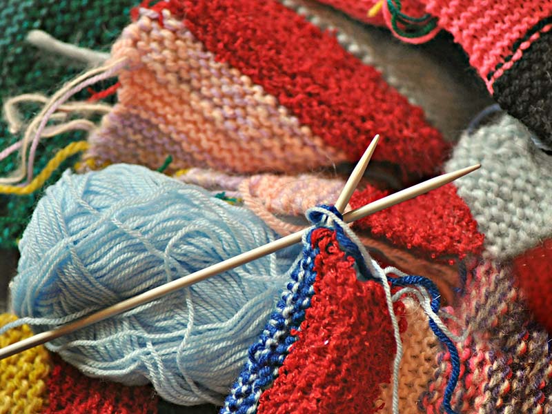 Brei- en haakcafé in bibliotheek