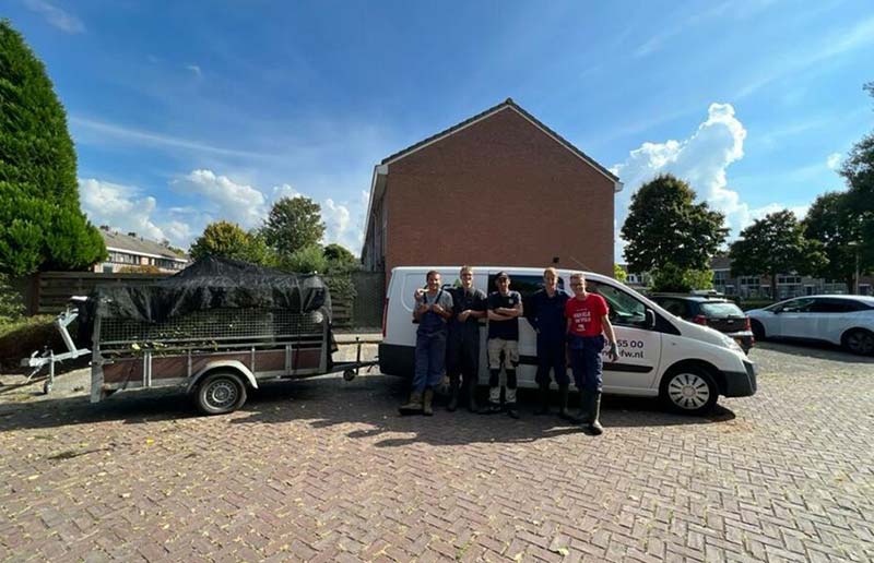 Opgeknapte tuinen door de 'biggen' van Aeres