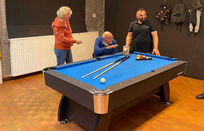 Uitreiking pooltafel Chillpoint Swifterbant