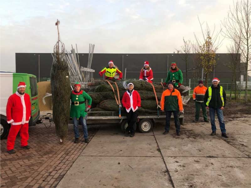 Samen Actief brengt de buurt weer in kerstsfeer