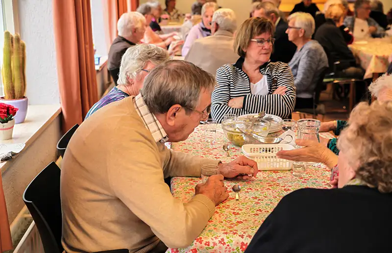 Zomermaaltijd in Swifterbant voor alleenstaande en alleengaande 55-plussers