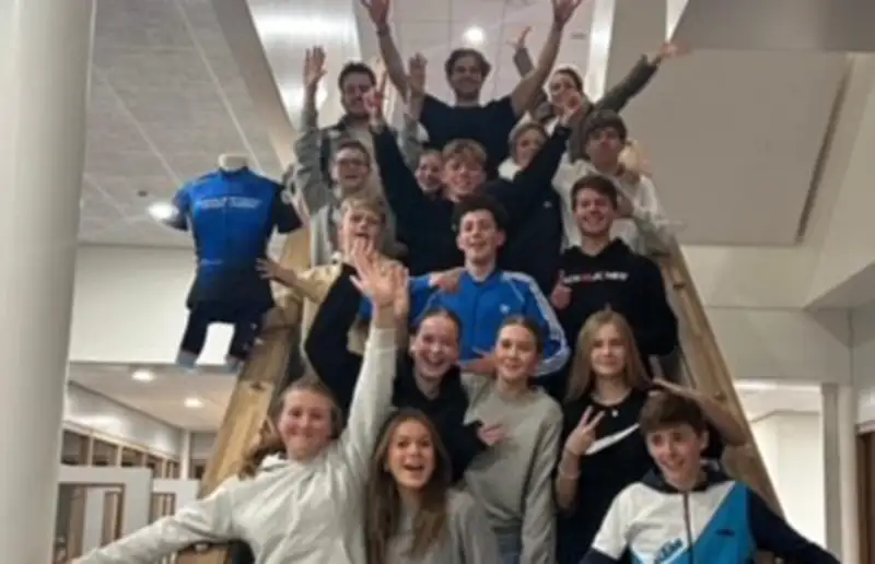 Vmbo leerlingen Almere College fietsen Alpe d’Huez op voor goed doel