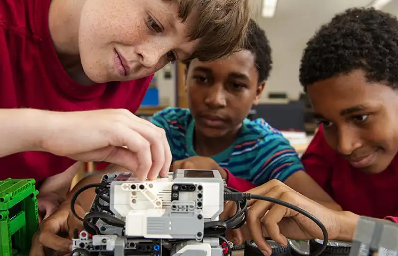 Bouw je eigen robot met LEGO WeDo