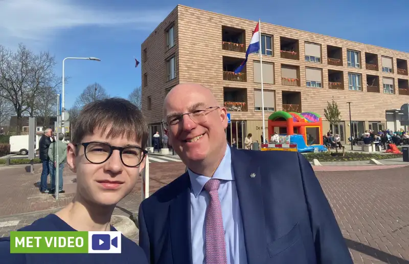 Zaterdag 6 april was het feest in Swifterbant. Het langverwachte MFC is om 11.00 uur geopend door wethouder van Bergen en wethouder Duvekot