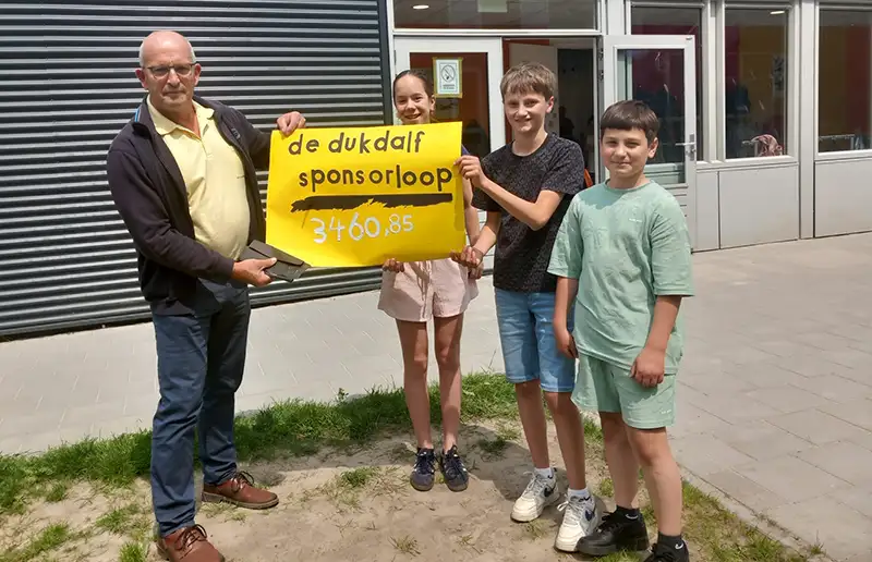 OBS de Dukdalf haalt € 3460,85 op voor voedselbank