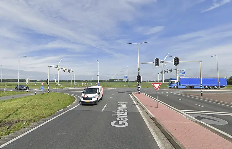 Meer ruimte voor verkeer op kruising Gooiseweg – Ganzenweg