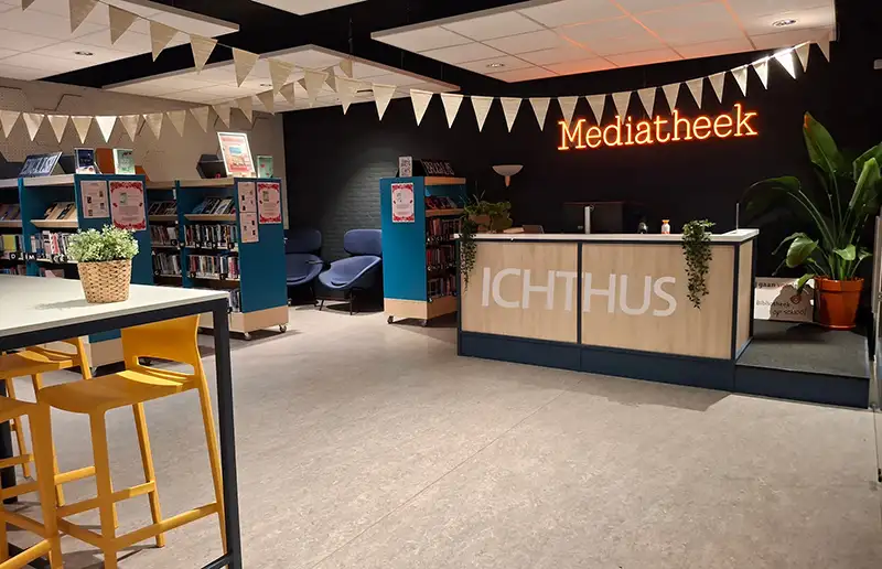 Vrijwilligers gezocht voor mediatheek Ichthus College in Dronten