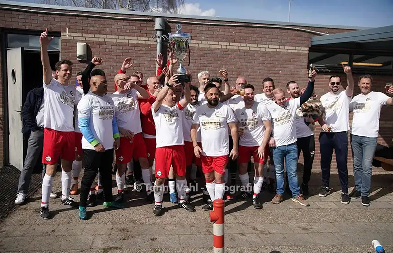 Onverslaanbaar Reaal Dronten 35+ pakt opnieuw de titel