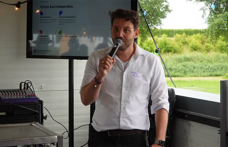 De opening door voorzitter Vincent de Jong