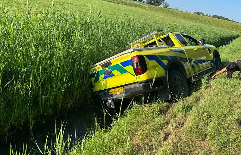 "Vol ongeloof": beheerder De Boschberg zag gestolen provincieauto op z'n kant in de sloot
