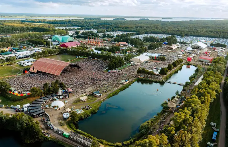 60.500 bezoekers, 37 incidenten en volop muziek: Lowlands kijkt terug op geslaagd weekend