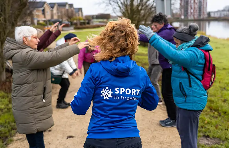Meer bewegen, maar weet je niet hoe? BeweegMeeCafé helpt inwoners van Dronten op weg