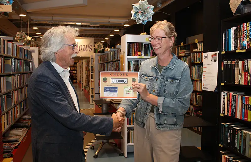 Nieuw inzamelpunt voor babyspullen krijgt steun van Odd Fellows in Dronten